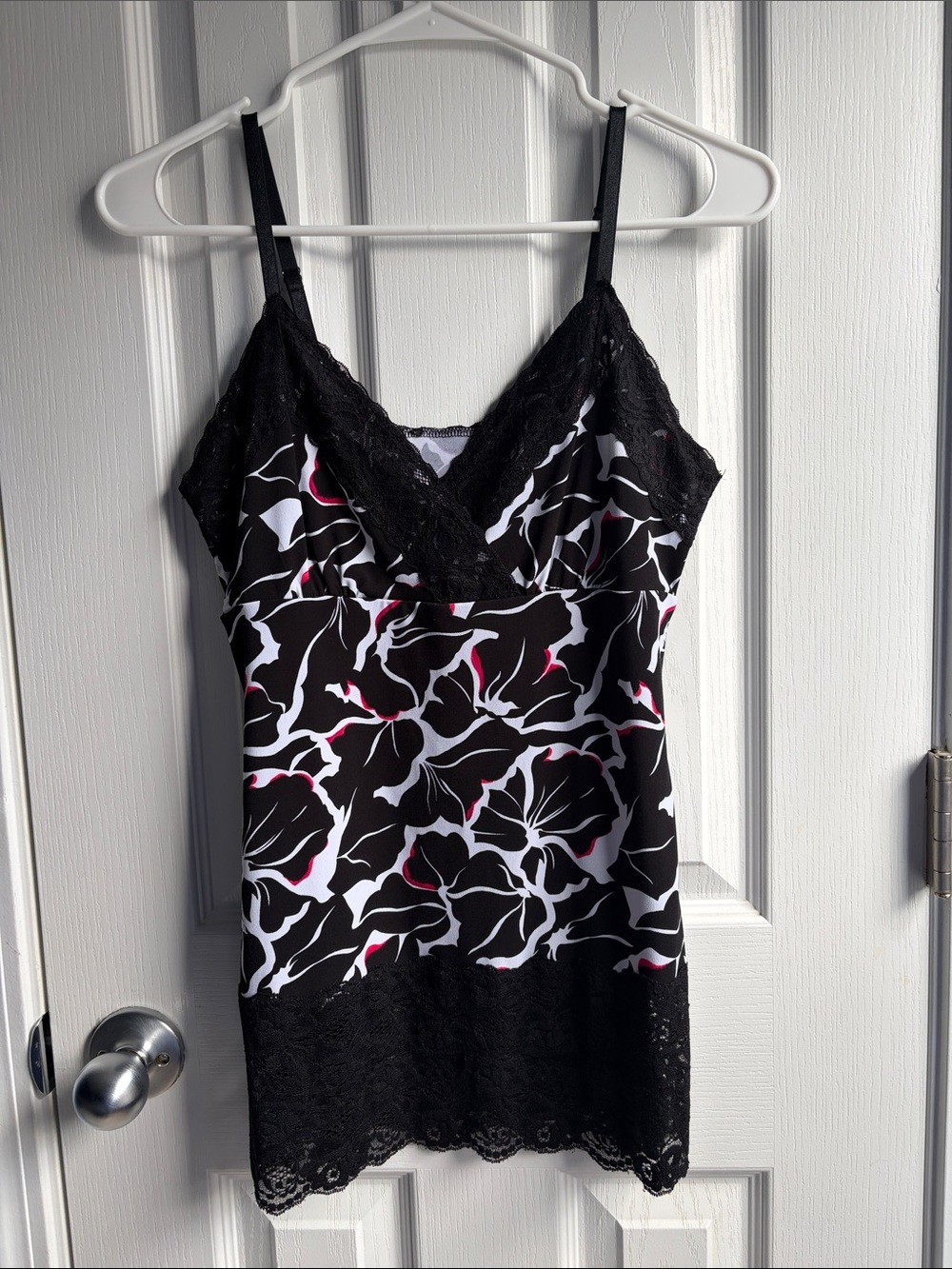 Floral Cami Lace Ajustable Straps Cami Tank Top Blouse Size S